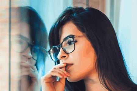 中年已婚男人调侃女生的心理