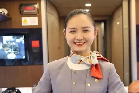 高铁餐乘和乘务员的区别