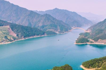 中国内陆最大人造湖