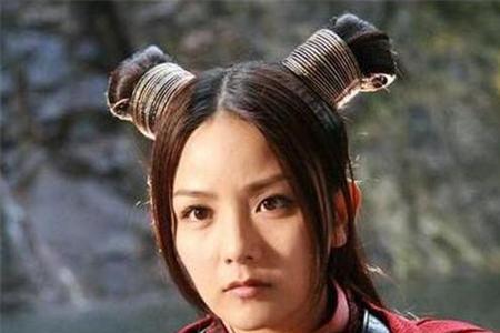 秋月哪吒扮演者