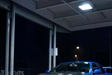 gtrr32和r34外观区别