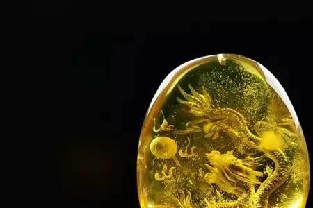 时光琥珀的意思