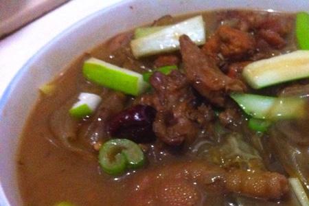 猪肉焖粉皮做法图解