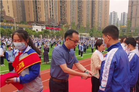 成都温江光华实验中学好不好