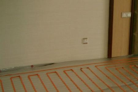 四百平方米可以装电地暖吗