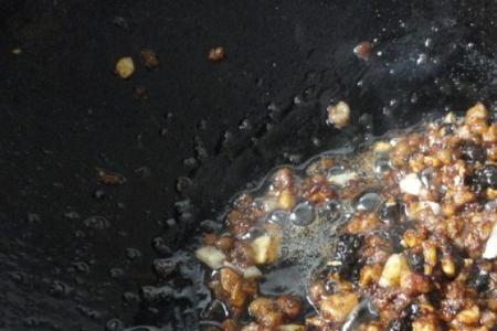 甜面酱和豆豉做法