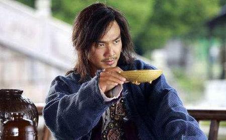 降龙十八掌乔峰扮演者