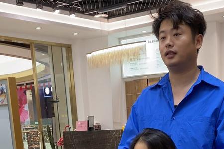 70后男减龄发型