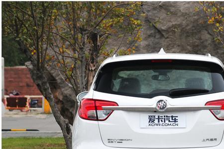 60-70岁买什么车最好别克suv