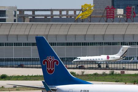 波音737-800是大型客机吗