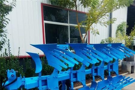 路通1000拖拉机能拉翻转梨吗