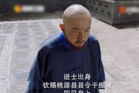 不通世故的近义词
