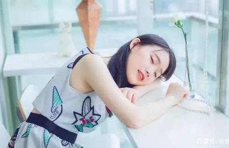 女生和男生借外套有什么含义吗