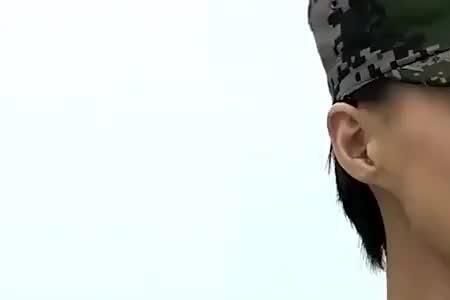 何晨光掐唐心怡后续