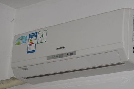 格力睿风空调怎么拆开清洗