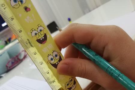 10000张纸大约厚多少米