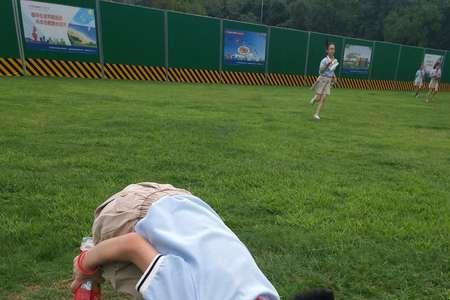 保护公园环境的三种行为