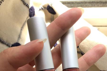 lipbalm唇釉是什么品牌