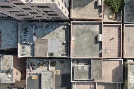高层楼房地基不均匀下沉偏差