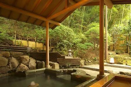 马田泡温泉需要带什么