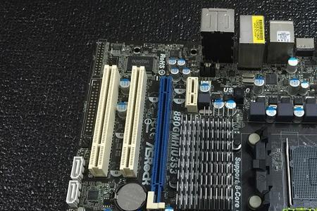 有没有sata30接口的AM3主板