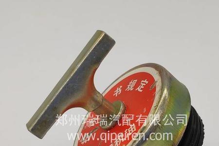 重汽豪沃机器漏机油怎么回事