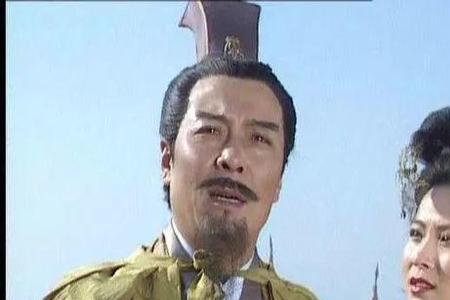 决胜千里是刘备对谁的赞誉