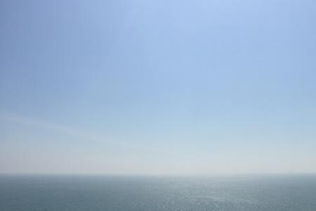 葫芦岛靠近什么海