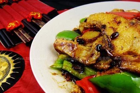 豆卜焖鲩鱼腩的做法