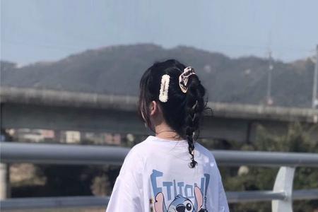 潮潮巴巴是什么意思