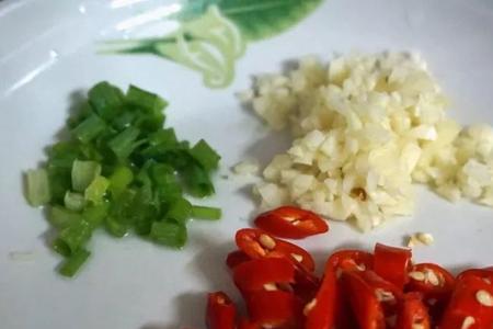 广东蒜头辣椒煮法