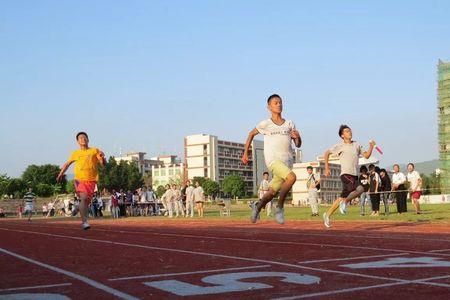 100米11.58什么水平
