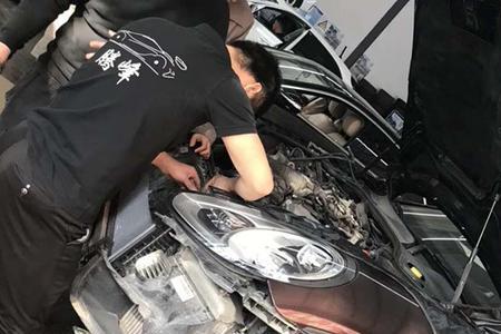 保时捷帕拉梅拉底盘通过性