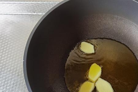 热油爆香是什么意思