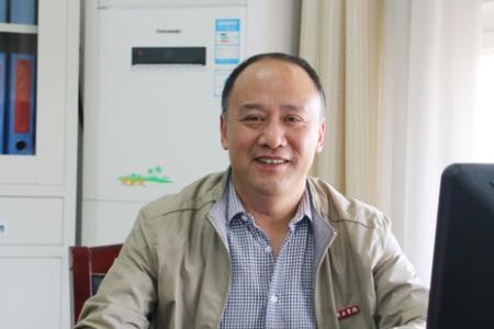 教务处主任和系主任哪个大