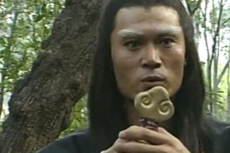 白眉大侠主题歌原唱