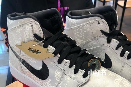 aj1白丝绸发黄怎么办