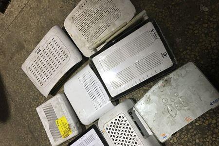 光猫坏了维修师傅说换光猫要100块