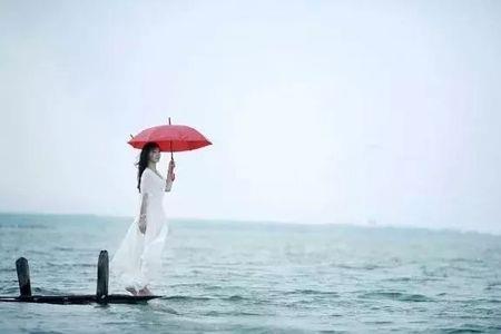 水深无声的意思