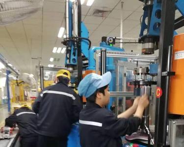 仓库物料员好干还是普工好干