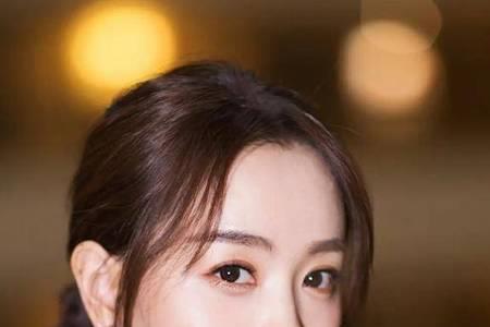 王的女人杨蓉扮演的