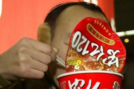 为什么吃泡面热气很呛