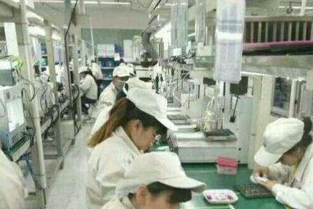 深圳麦克兄弟七星工厂累不累