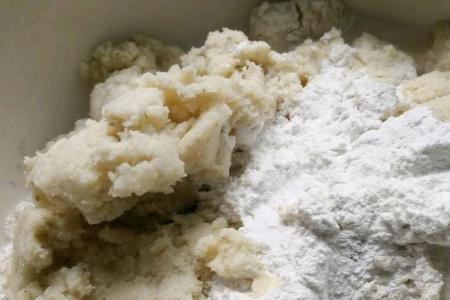 糯米粉揉不成面团怎么补救