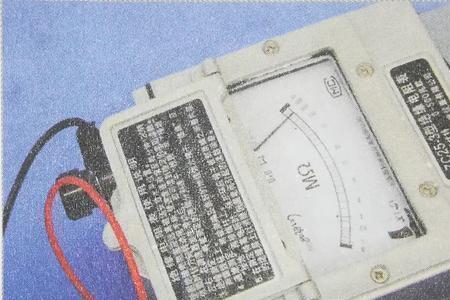 电机用摇表测接地了是什么意思