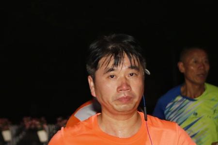 快步和聚跑哪个好
