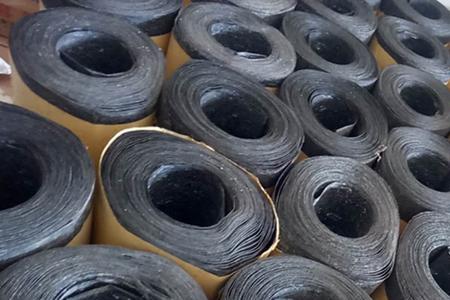 防潮沥青毡施工方法