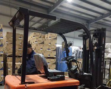 青岛上汽实业叉车工累不累