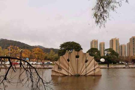 椒江什么车能到市民广场