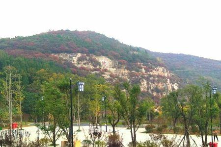 济南莲花山从哪里上去